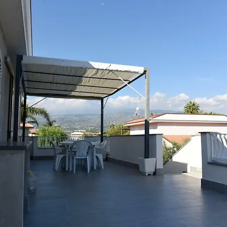 Sicily For Rent מסקלי